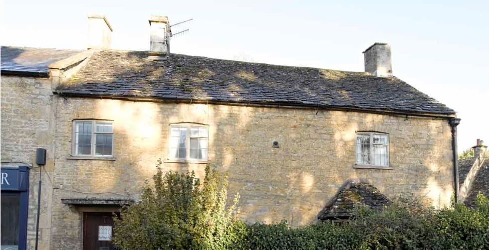 Stepping Stones Cottage exterior, Cotswold Cottages, Bourton-on-the-Water